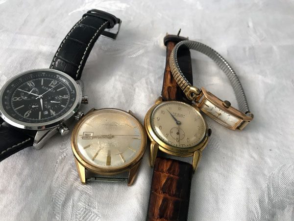 古い腕時計の買取